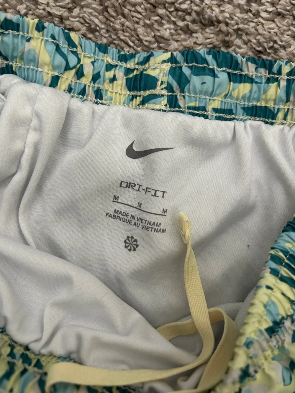 Nike Teal & Light Yellow Printed Girls' Athletic Shorts